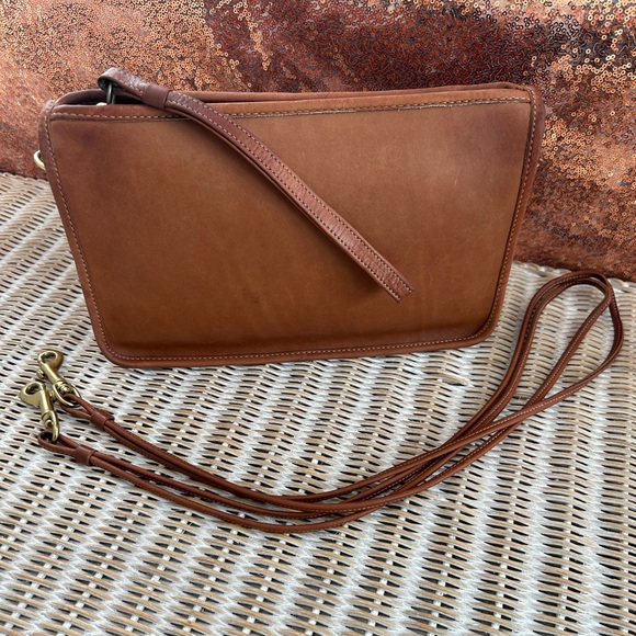 Coach Convertible Clutch Crossbody Made in the USA - Picture 1 of 9